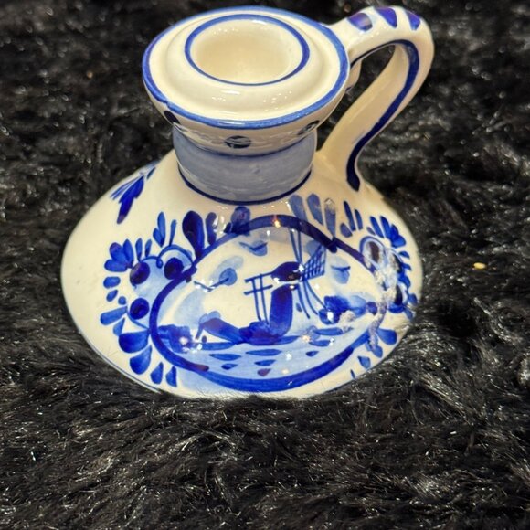 Delft  Blue Hand-Painted Ceramic Blue & White Candle Holder With Handle - Picture 1 of 7
